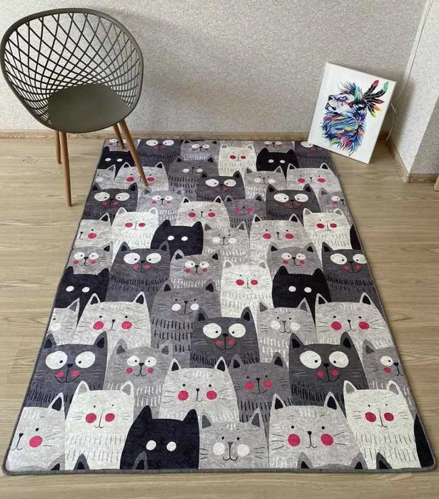 Килим безворсовий дитячий котики антиковзаючий килимок в дитячу сірий