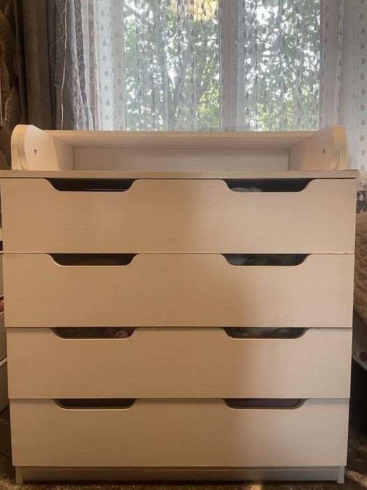 Дитячий пеленальний комод