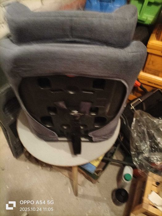 Sprzedam fotelik samochodowy