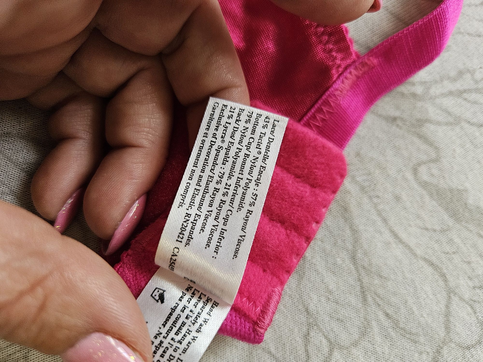 Komplet bielizny damskiej Wacoal 80D i M