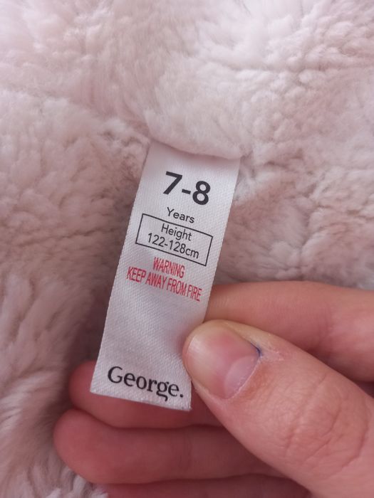 зимова курточка для дівчинки