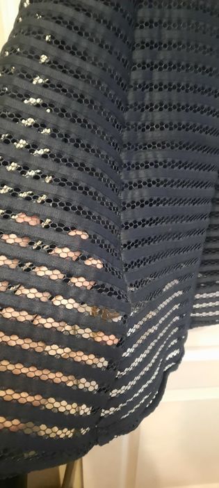 Платье нарядное на девочку 9,10 лет.