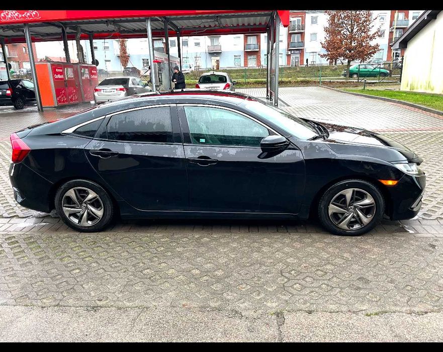 Honda Civic X 2019r. 2.0 z LPG