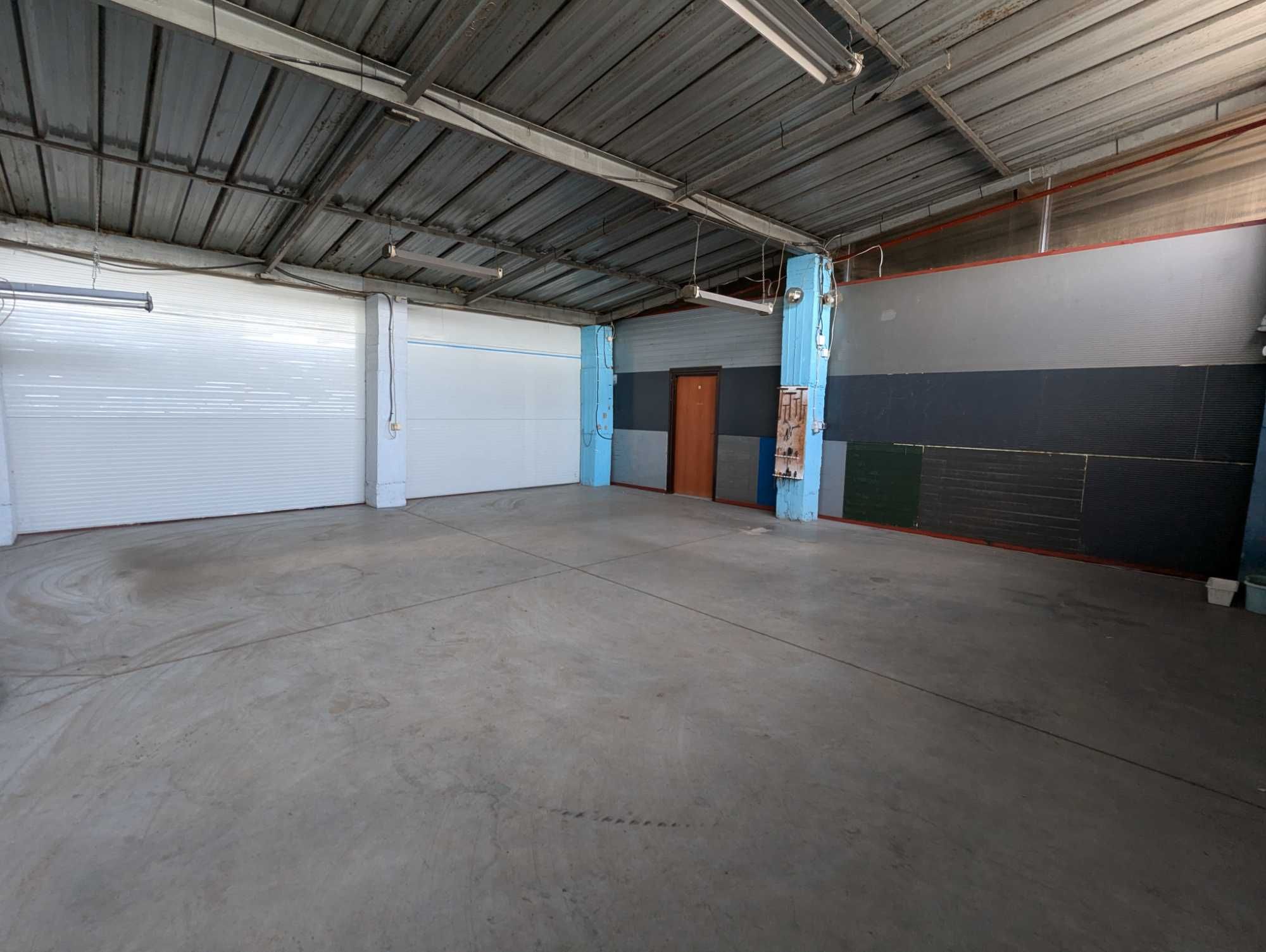 Hala 75m2 i teren 350m2, Jaworzno ul. Grunwaldzka 247