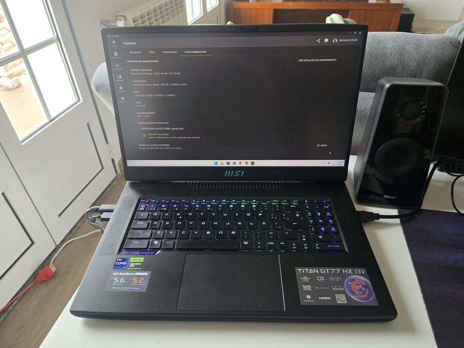 Msi TITAN GT 77 RTX 4090 16gb