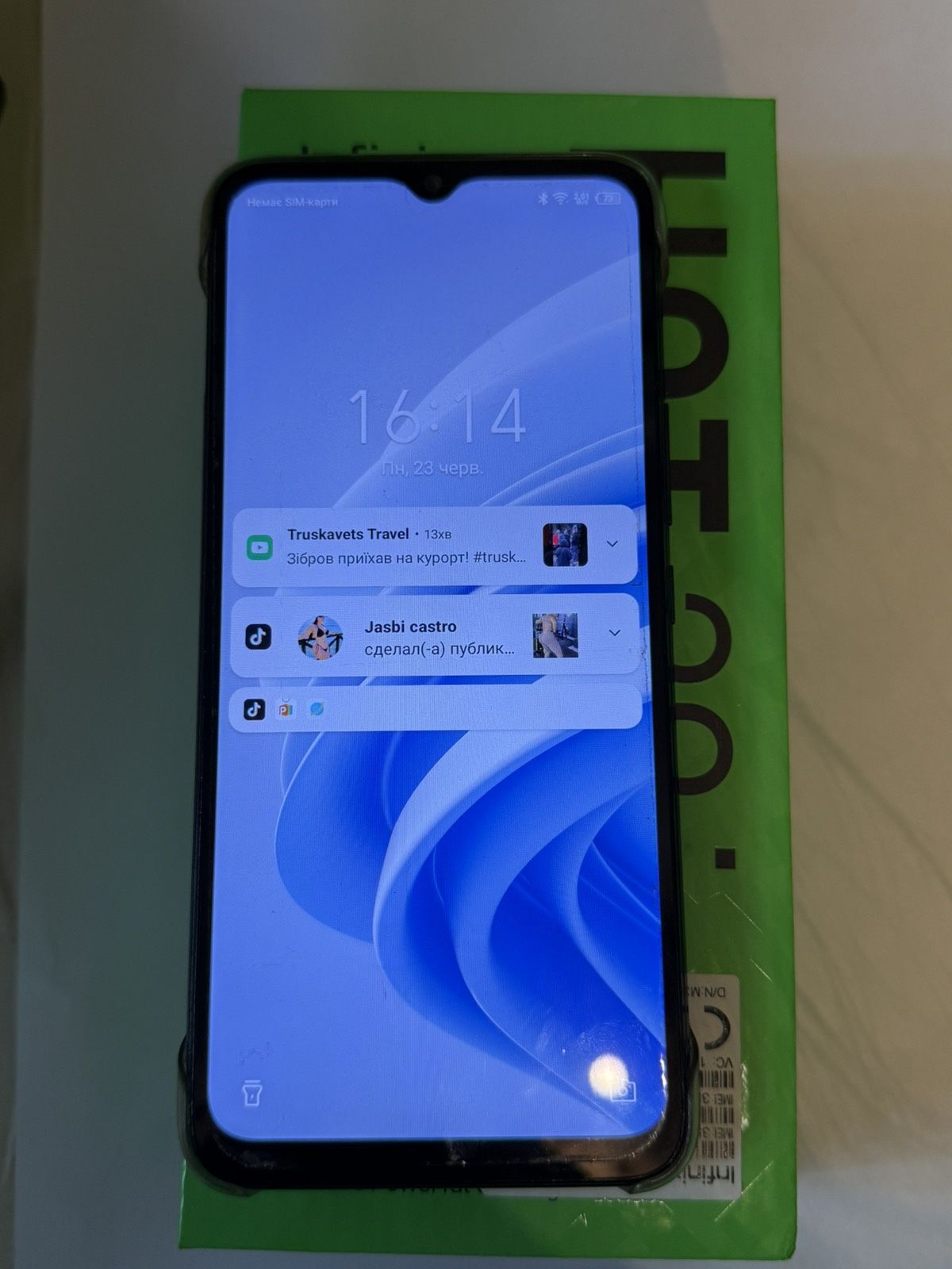 Infinix HOT 20 i