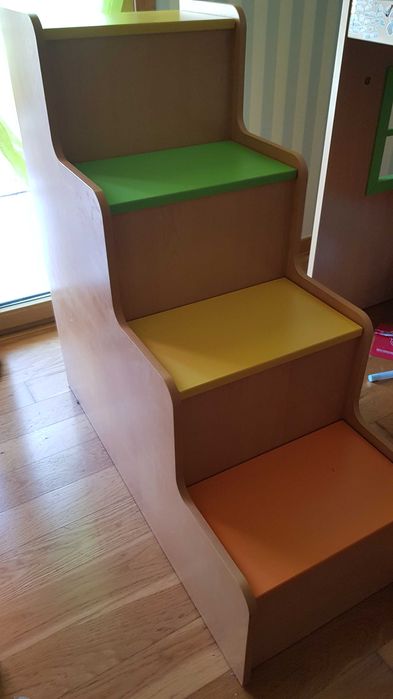 Cama quarto criança com secretária