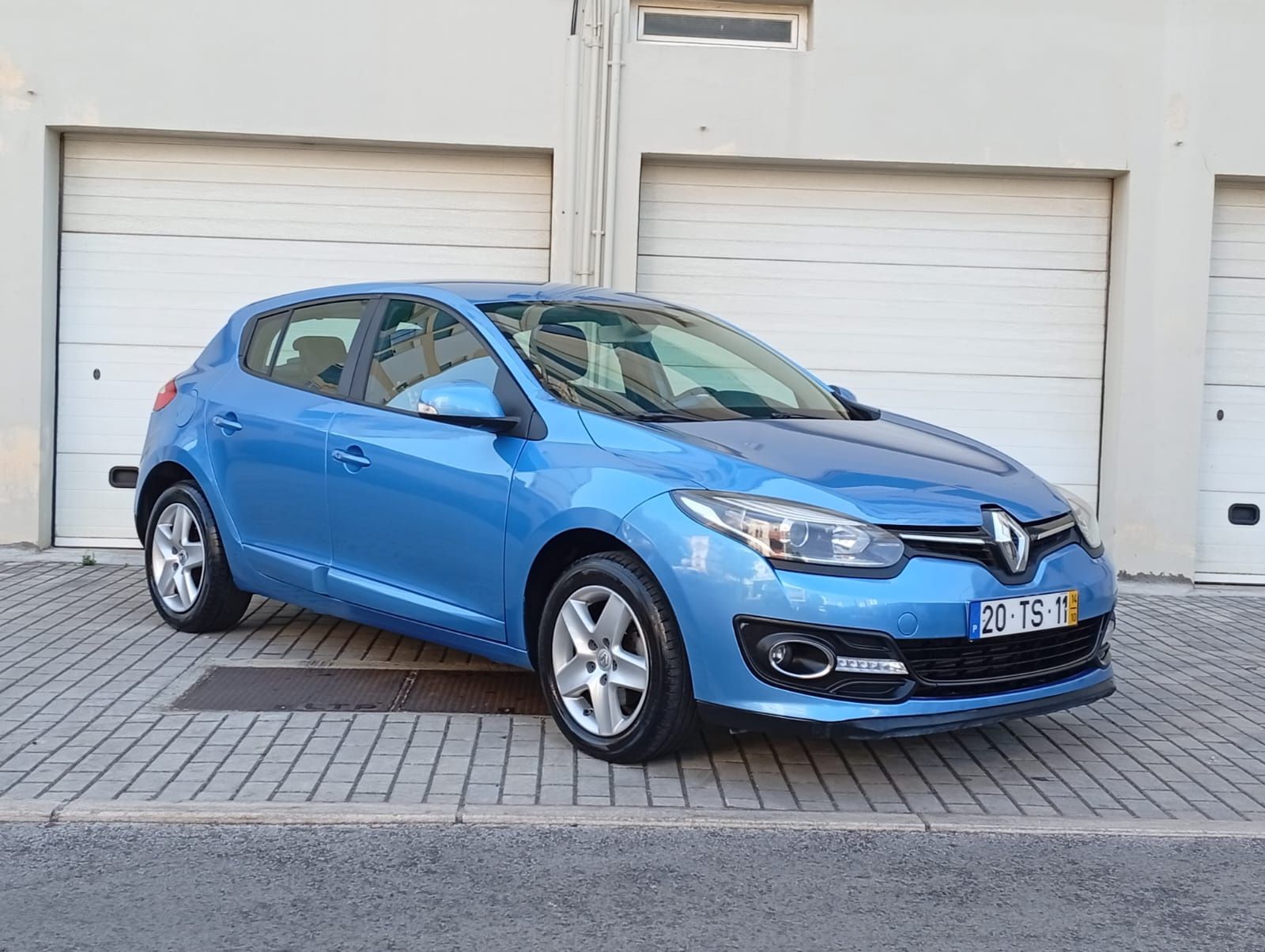 Renault Megane 1.5 DCI 105 cv's caixa de 6 velocidades