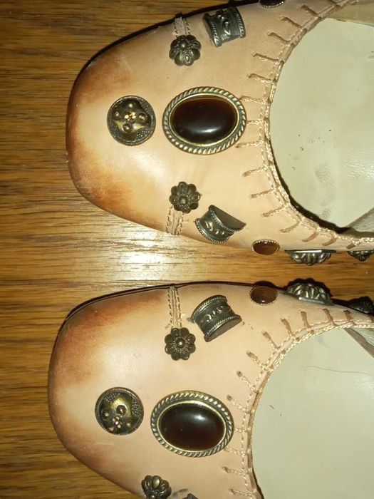 Взуття жіноче модельне Італія 39розміру