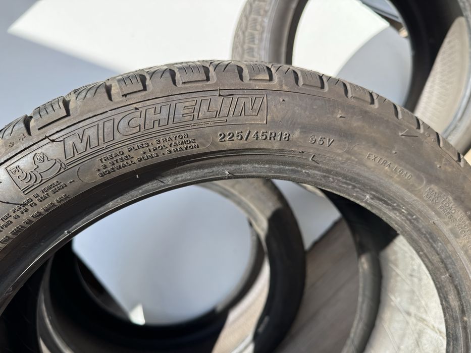 Pneu Michelin 225 45 r18 winter pilot alpin PA4