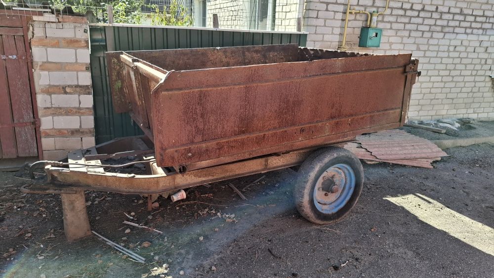 Продам Трактор Т-25 + навісне (копалка і прицеп)