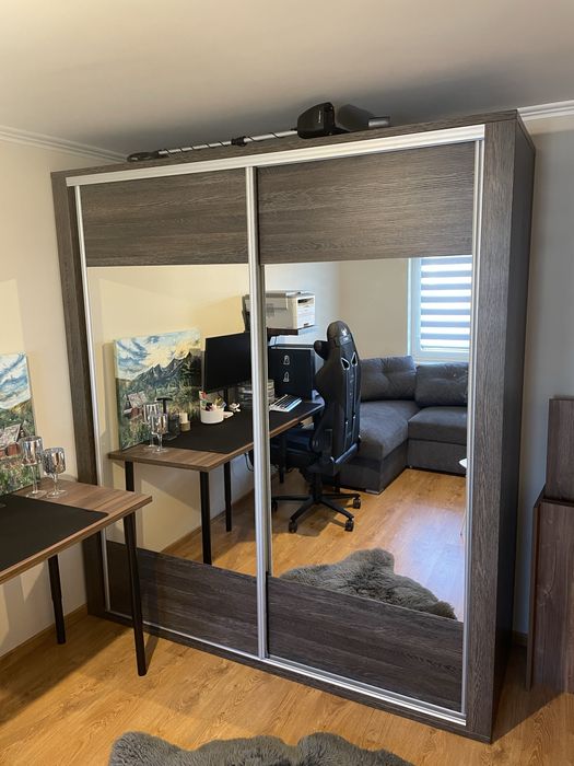 Szafa duża, mało używana