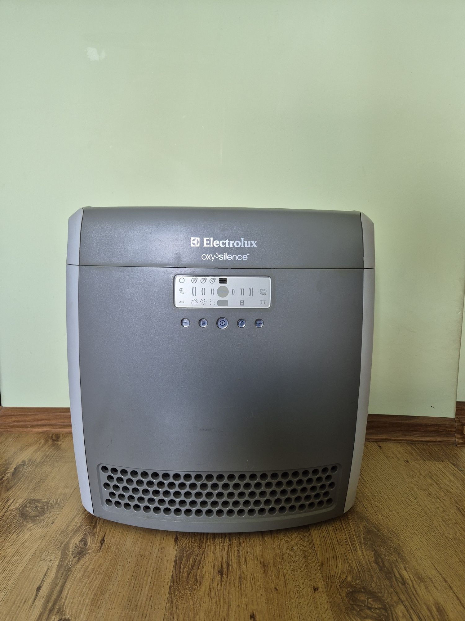 Oczyszczacz powietrza Electrolux z8020