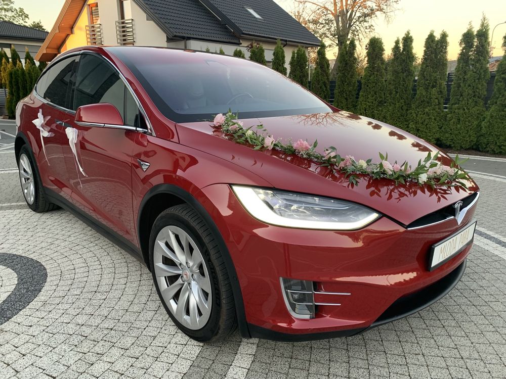 Wynajem Tesla model X auto do ślubu