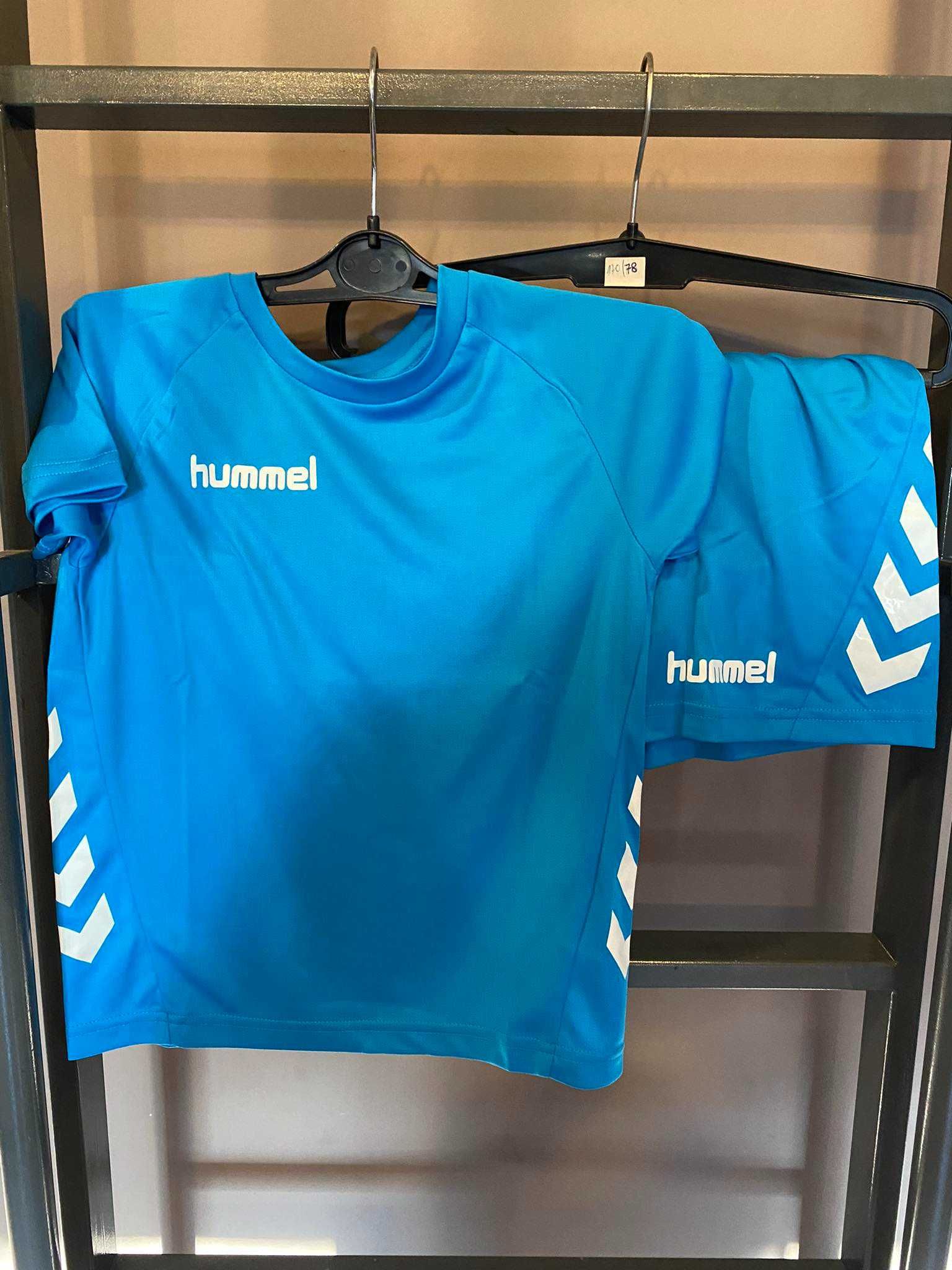 Niebieski Zestaw Sportowy Hummel Koszulka+Spodenki 116