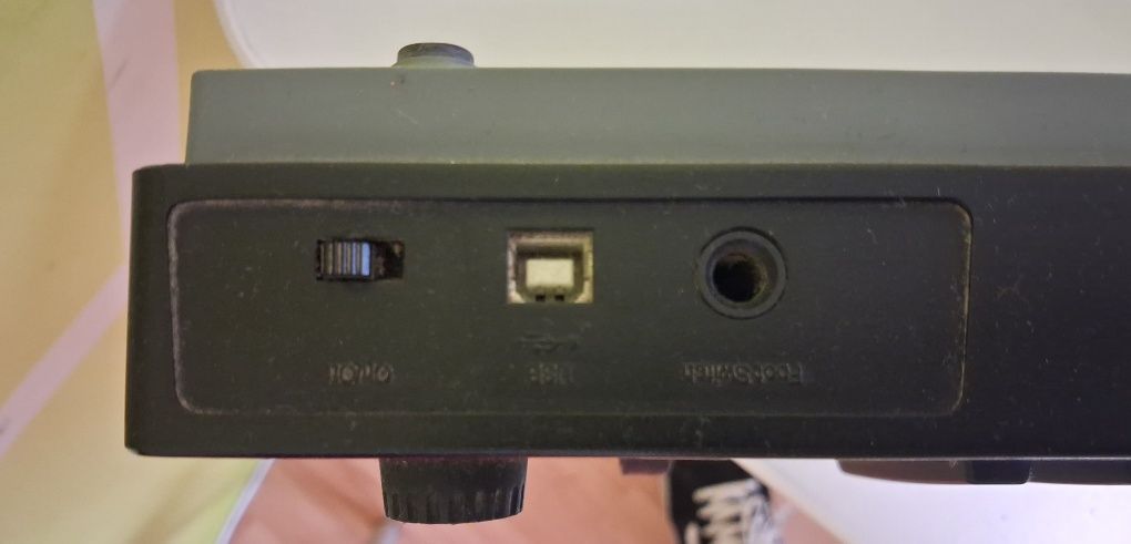 Teclado Controlador MIDI - Nektar Impact GX49 – Excelente Estado