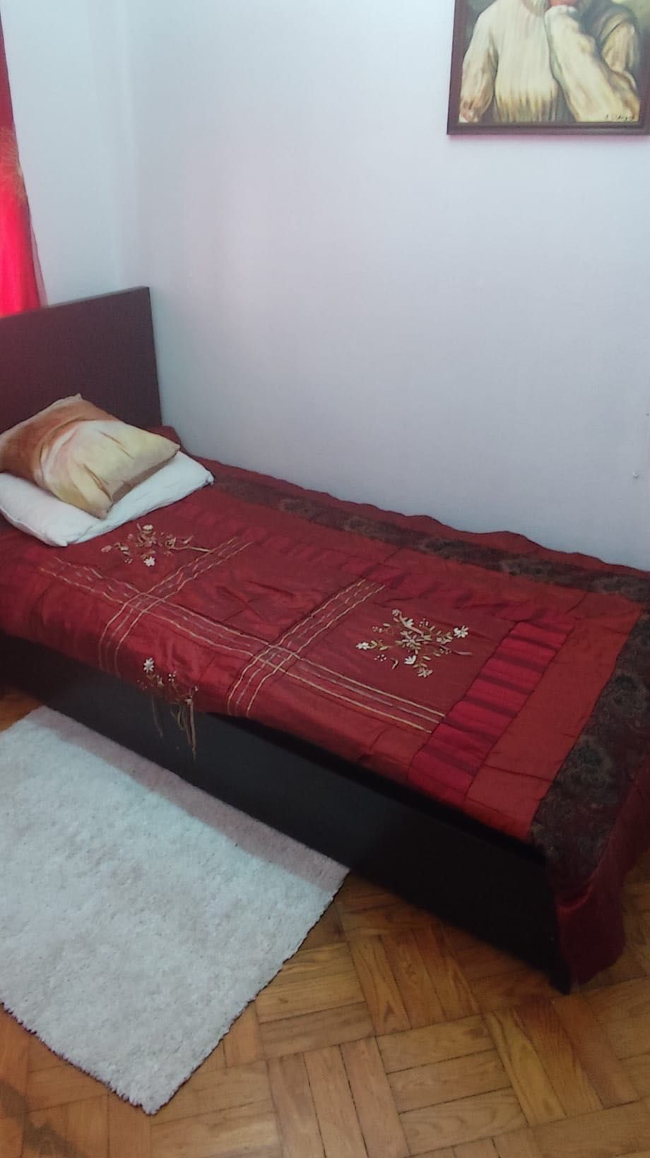 Quarto para arrendar