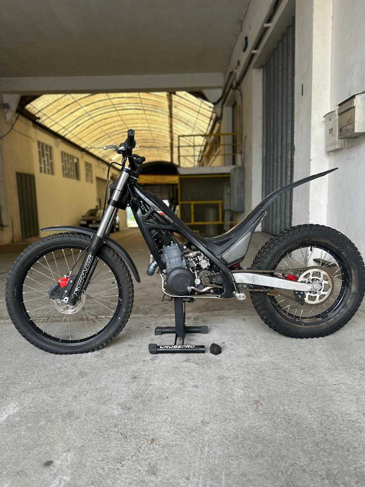Moto Trial XISPA 280