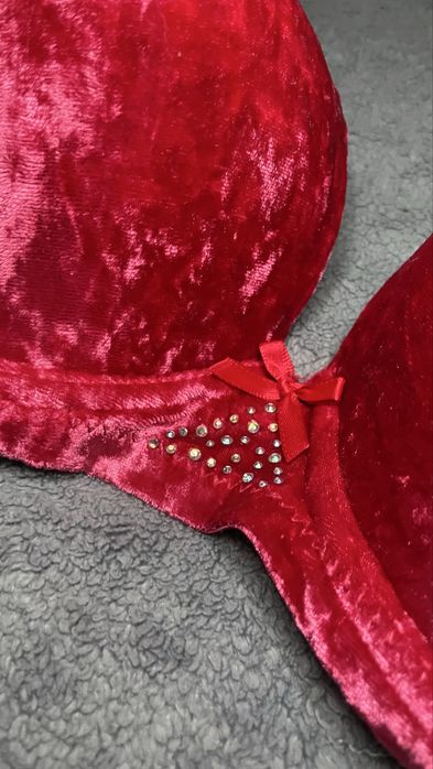 Бюстгалтер велюровый фуксія