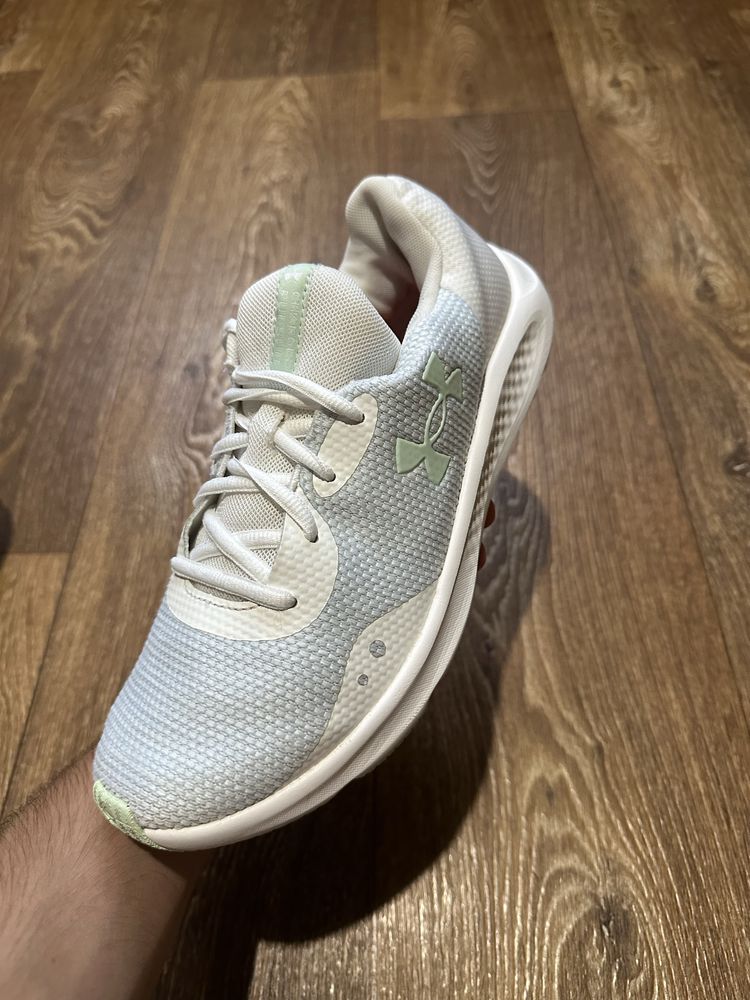Кросівки Under Armour