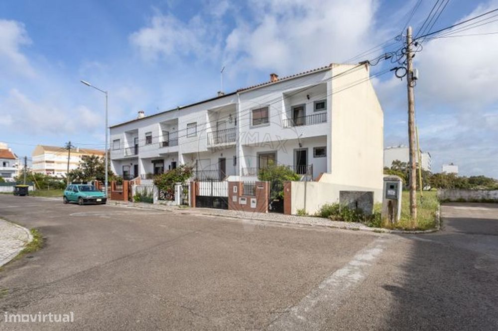 Moradia T4 para venda