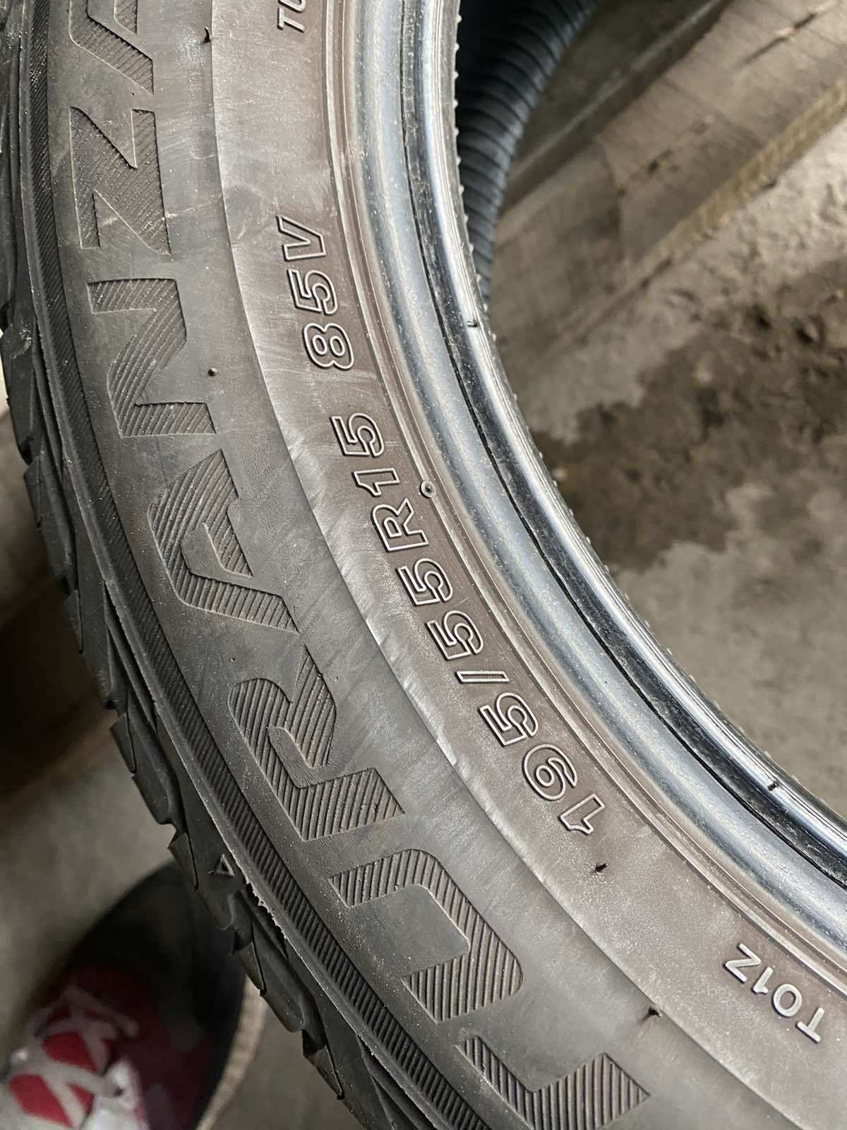 195.55.15 Bridgestone 2шт лето БУ склад шины резина из Европы 55 R15