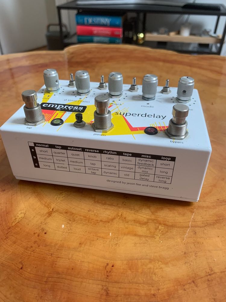 Pedal EMPRESS SUPERDELAY o melhor delay do mercado guitarra