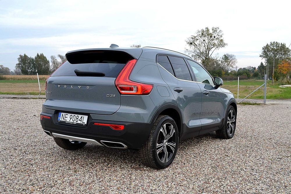 Volvo - XC40 lnscription 2.0 cm Diesel  Automat , super stan  okazja !