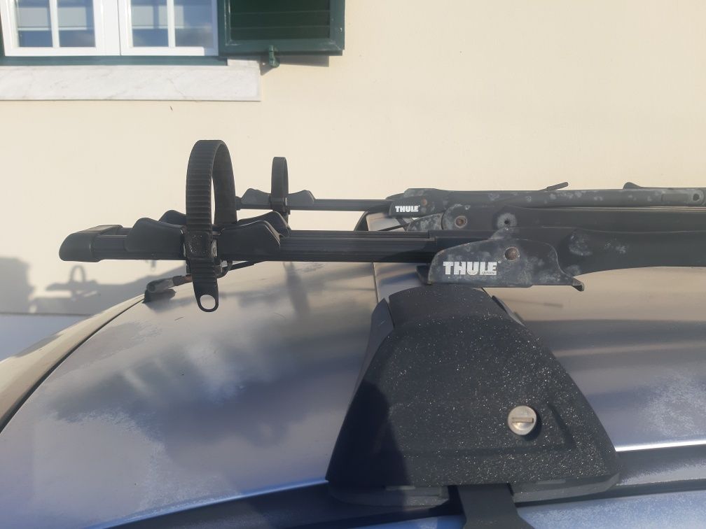Barras Tejadilho Pegueot 206 + Suportes Thule