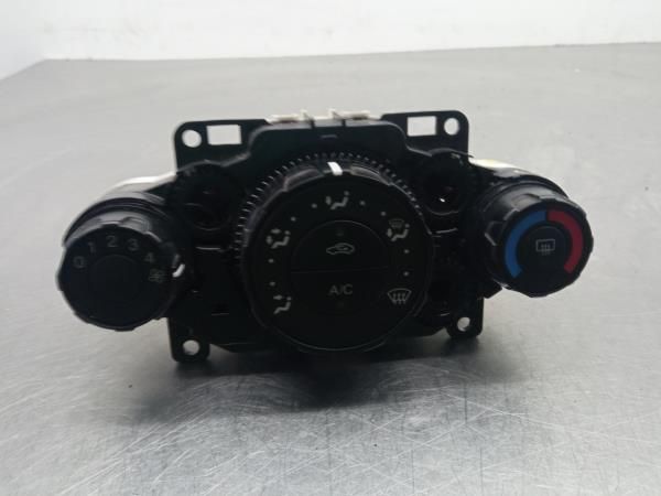 Comando chauffage / sofagem FORD Fiesta VI (CB1, CCN)