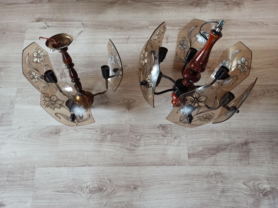 Dwa stare żyrandole PRL