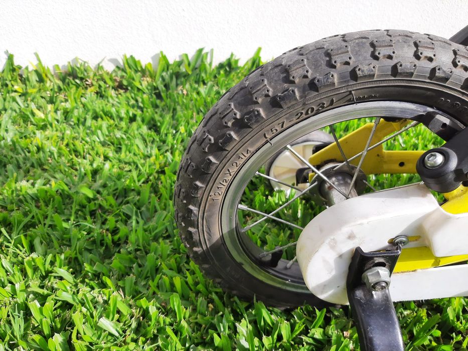 Bicicleta criança roda 12
