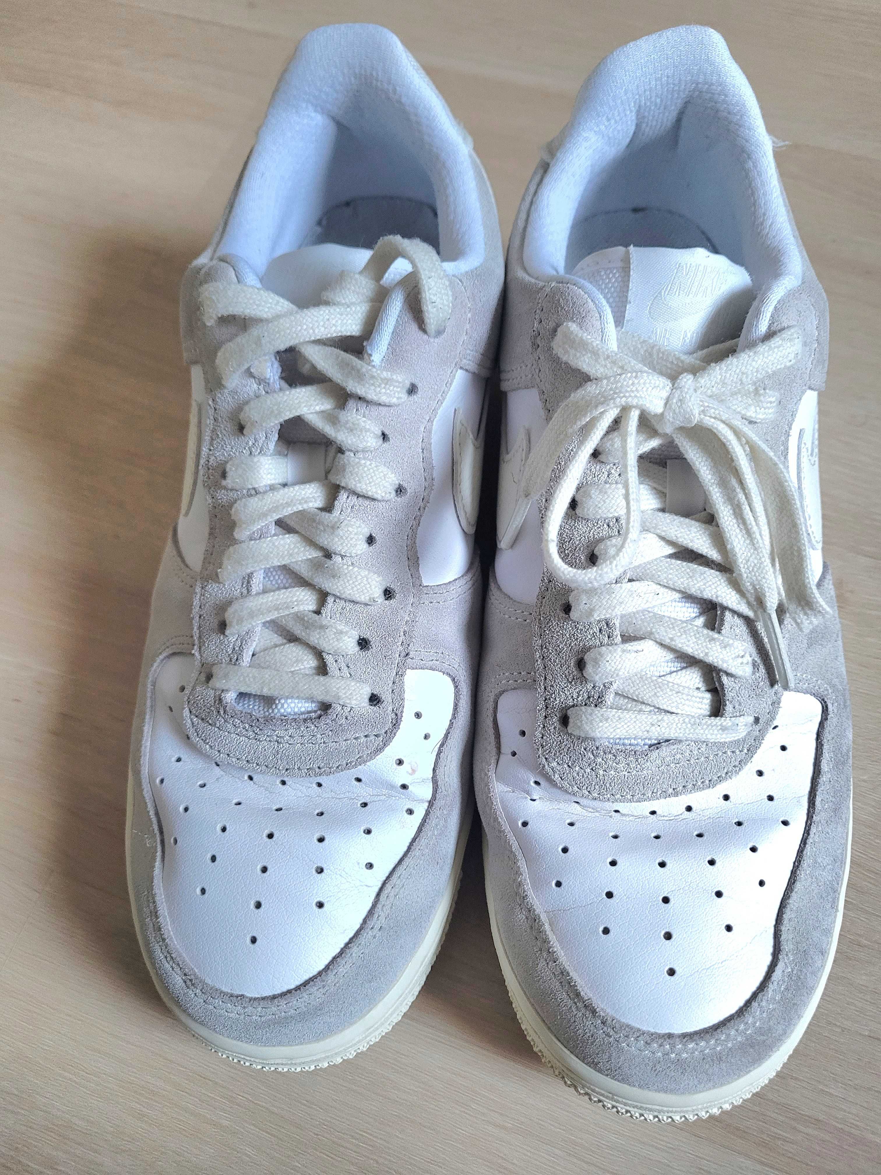 Кросівки Nike Air Force 1 Low Luxe Summit