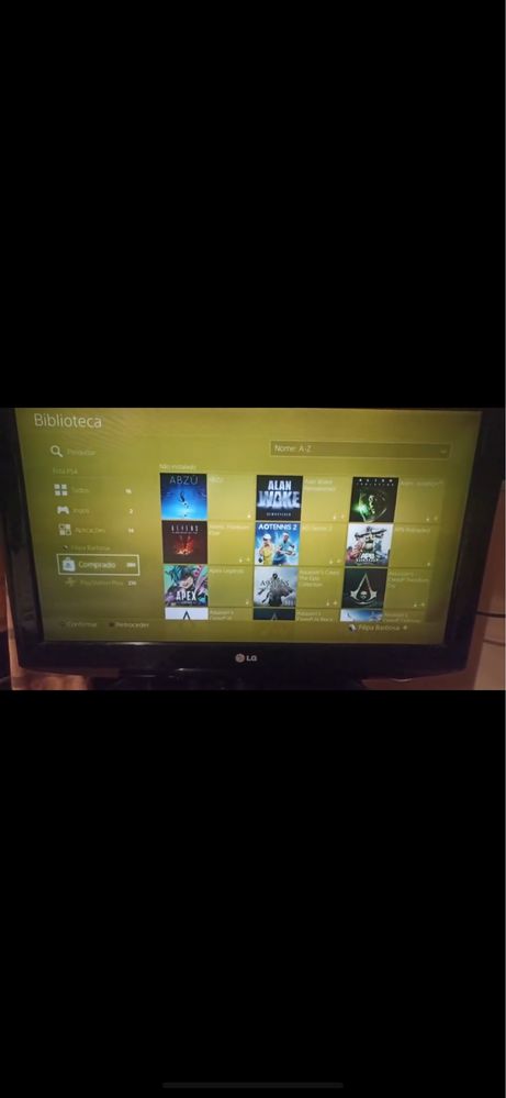 Vendo PlayStation 4 com 500 jogos