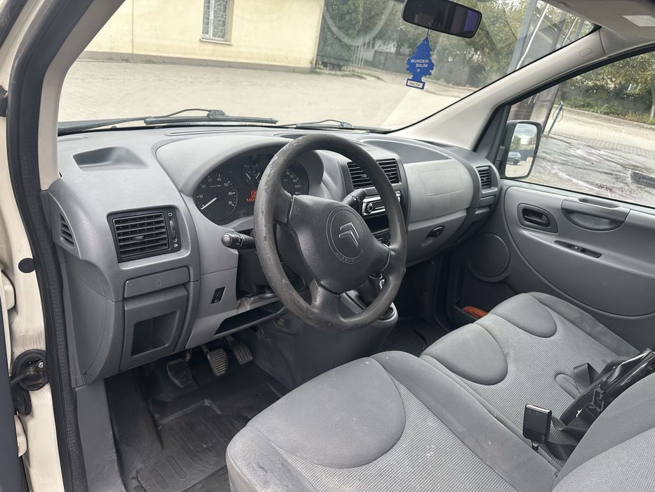 Продам сітроен джампі пас 1.6 HDI