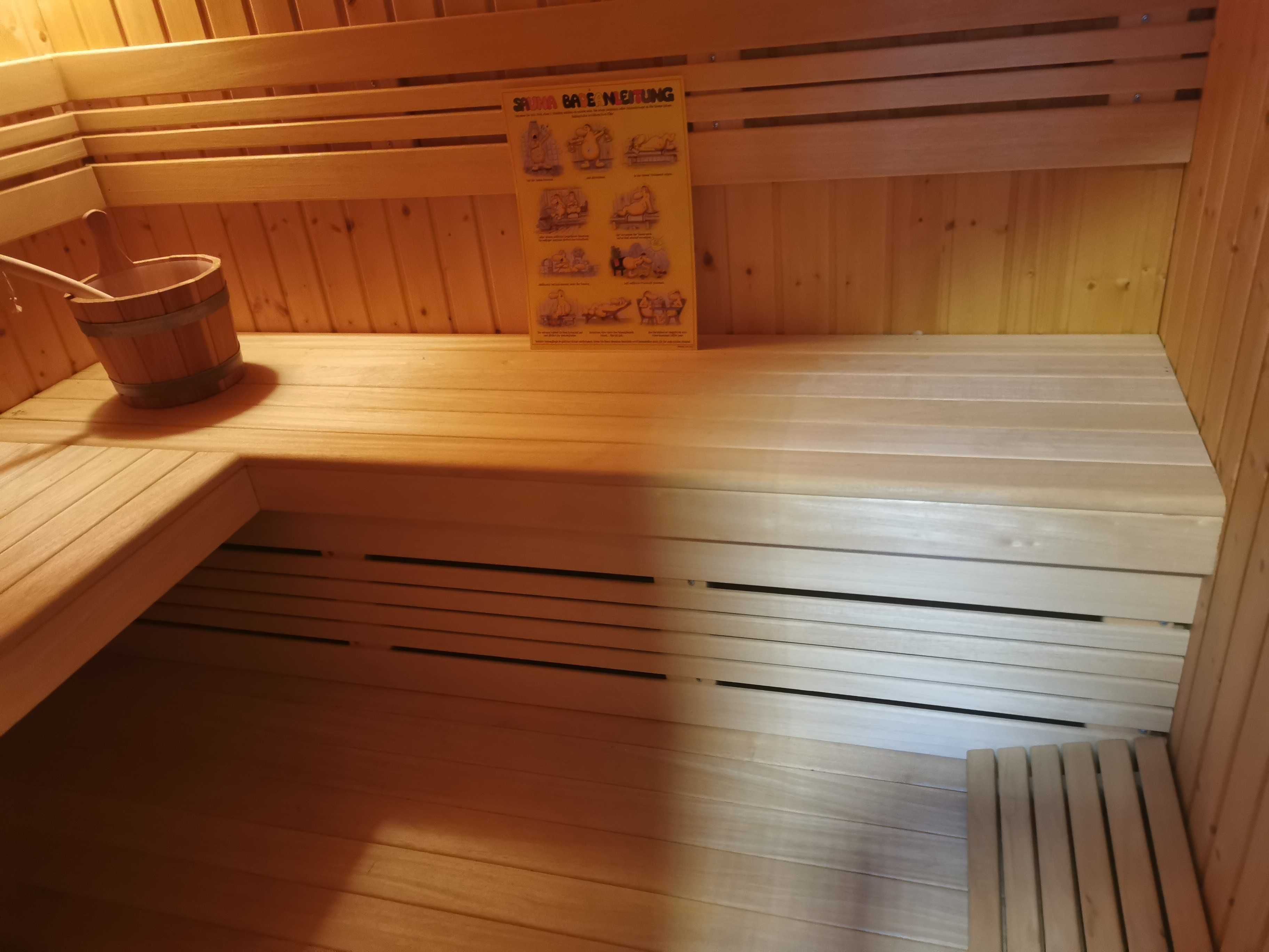 Sauna fińska (sucha) i mokra (parowa) 6 kW 2 głośniki DO DOMU