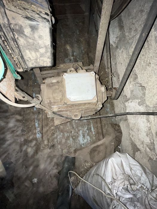 Січкарння з електро двигуном