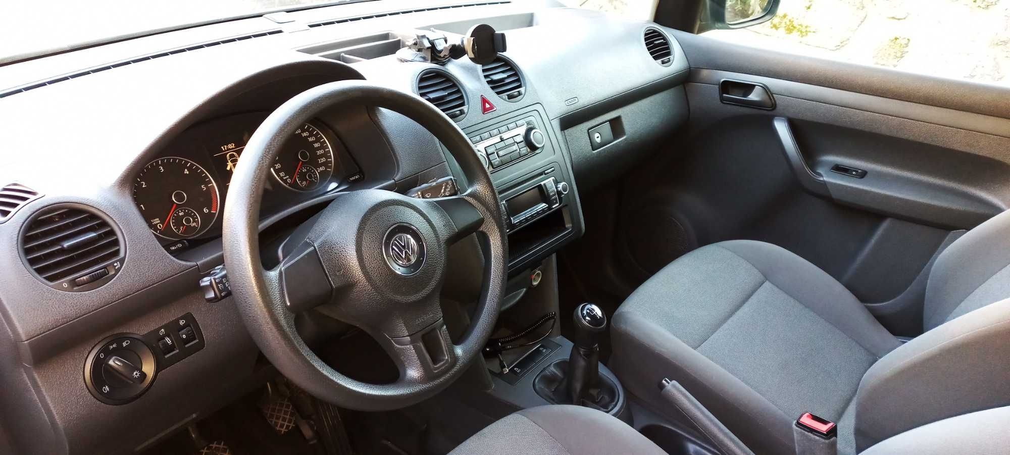 VW Caddy 1.6 Tdi versão muito rara com 101CV e Girafon.