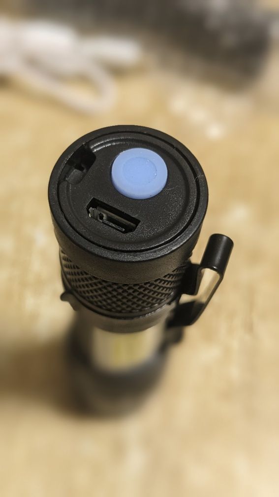 Ліхтар фонарик тактичний світлодіодний 2в1 LED + COB на АКУМУЛЯТОРІ