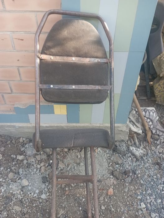 Сидіння на бус ..