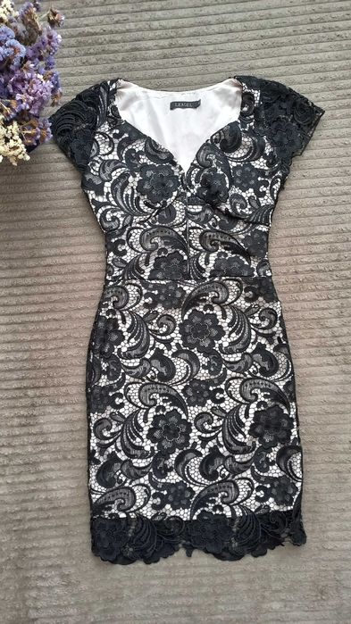 Мереживна  сукня