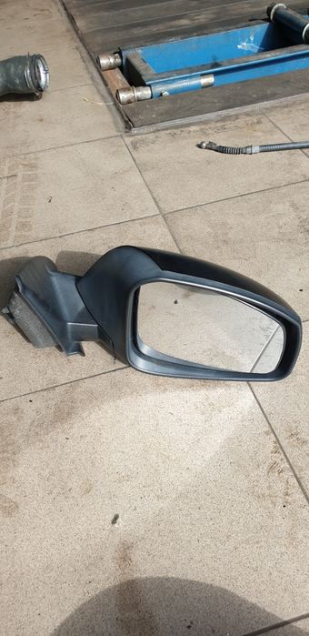 Renault Latitude części mechanizm ręcznego, próg, itd.