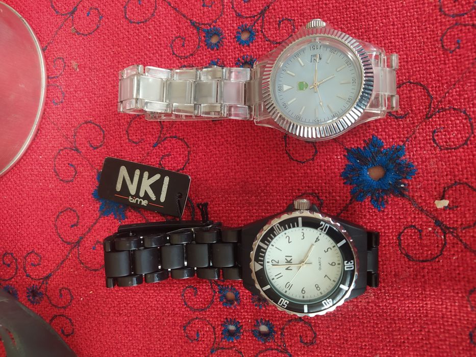 Годинники наручні, Часы наручные