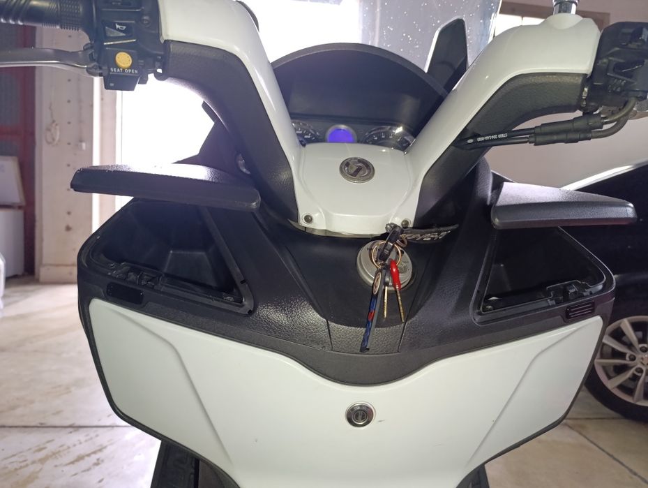 Sym MaxSym 400i de 2012