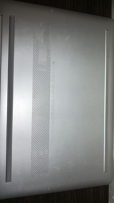 HP 15S Ryzen 5300U/8GB/256GB/IPS