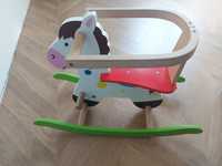 konik na biegunach firmy playtive