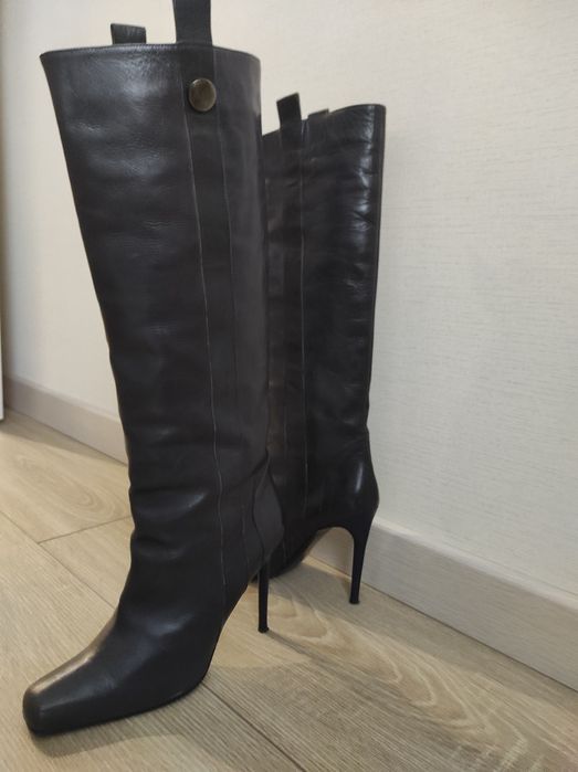 Продам чоботи Bruno Frisoni