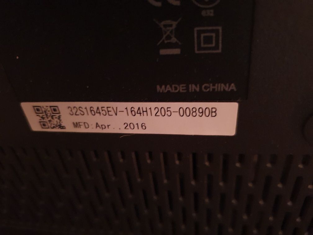 Продаю б/в, працюючий з пультом LED Телевізор Toshiba 32s1645ev