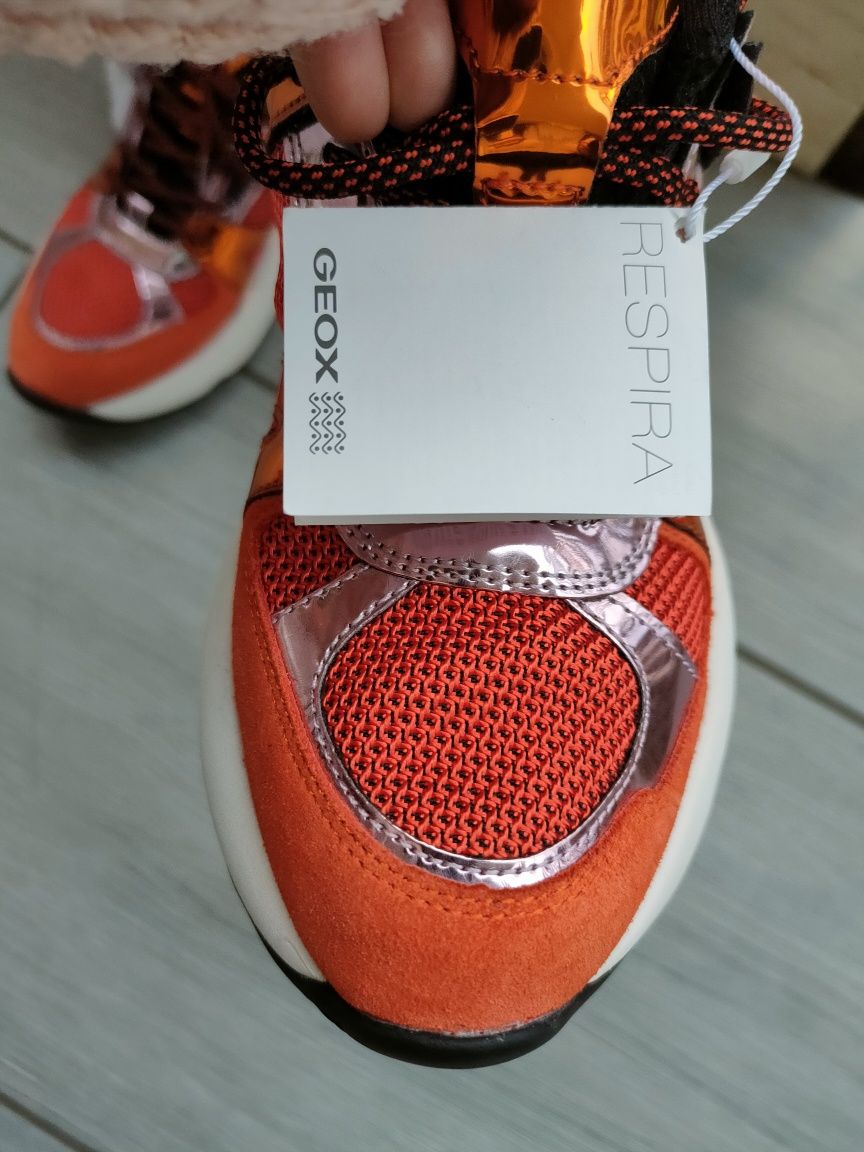 Nowe buty adidasy błyszczące piękne oryginalne Geox dla chłopca i dzie