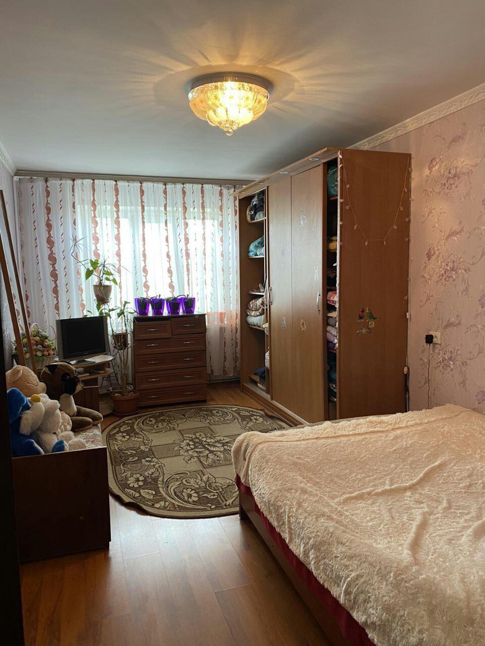 Продам терміново 2кімнатну квартиру в селі Шевченкове.